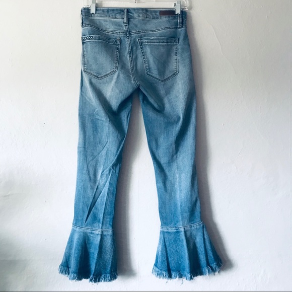 ✨HP✨BLANK NYC Flare Denim - Picture 7 of 10